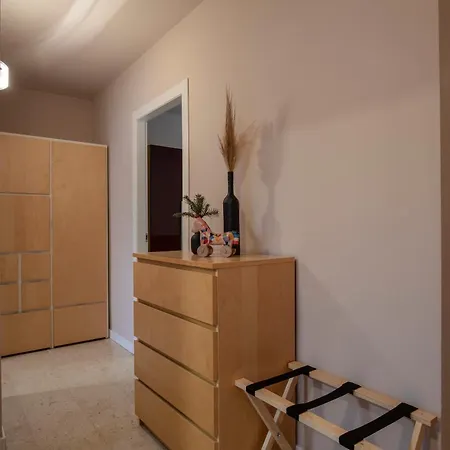 203 Apartman *
