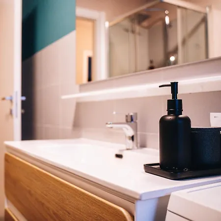 203 Apartman
